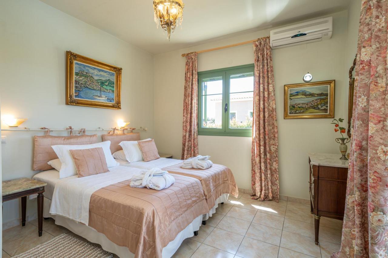 Monambeles Villas سفوروناتا المظهر الخارجي الصورة