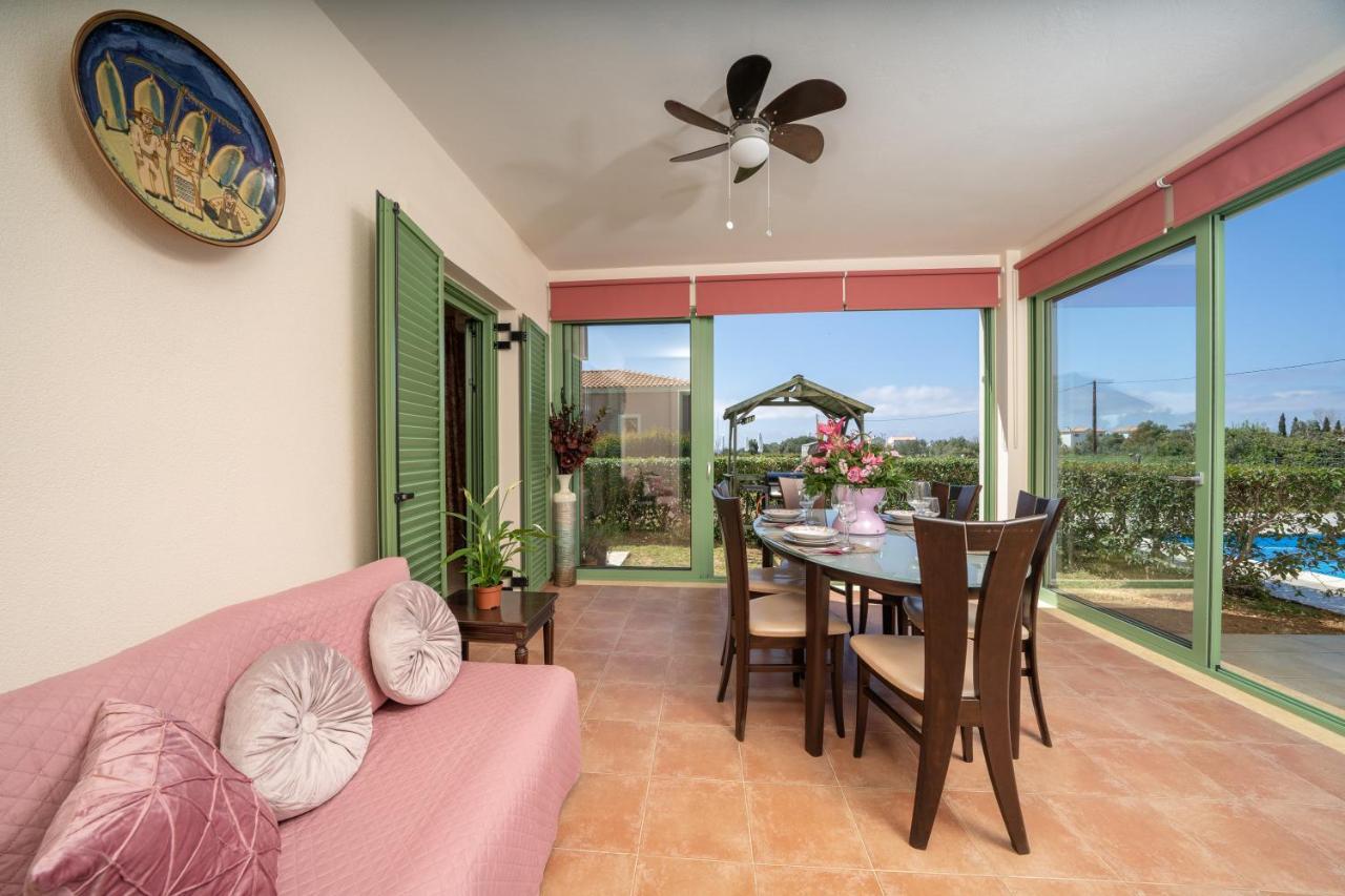 Monambeles Villas سفوروناتا المظهر الخارجي الصورة