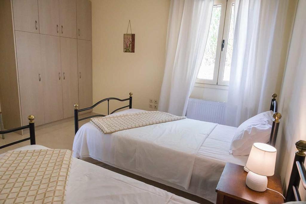 Monambeles Villas سفوروناتا المظهر الخارجي الصورة