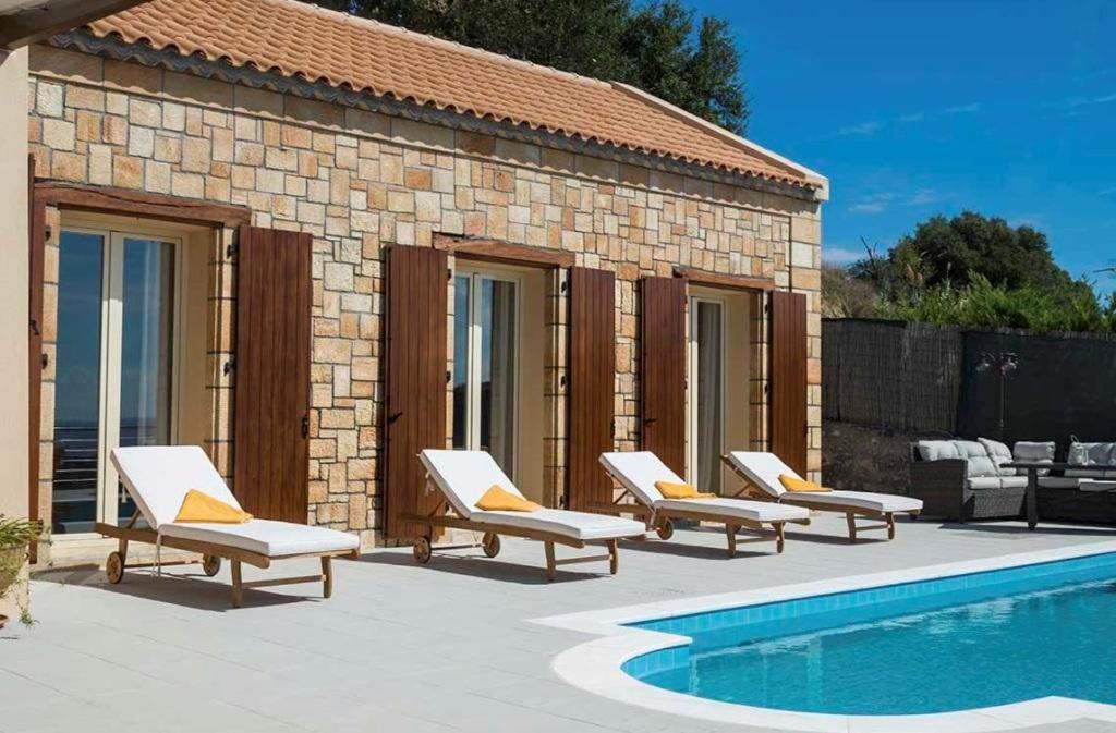 Monambeles Villas سفوروناتا المظهر الخارجي الصورة