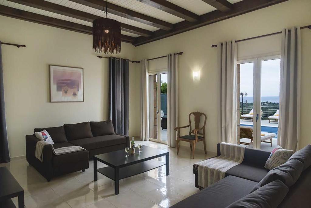Monambeles Villas سفوروناتا المظهر الخارجي الصورة